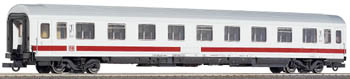 Passenger Compartment car 1st class in ICE livery<br /><a href='images/pictures/Roco/45225.jpg' target='_blank'>Full size image</a>